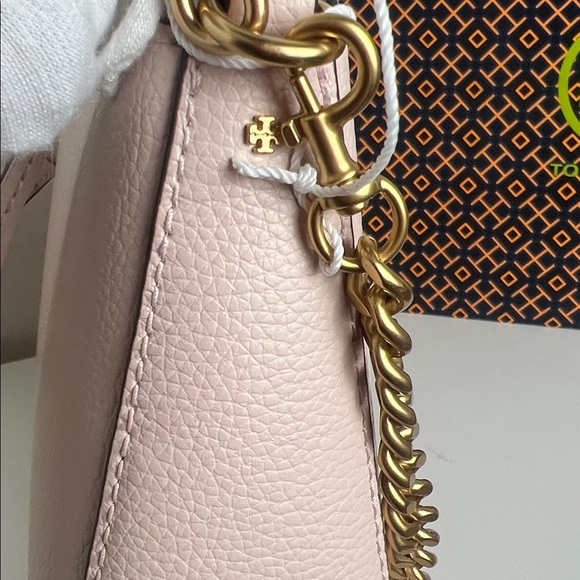 Tory Burch Blush Pink Shoulder Bag with Gold Chain - Picture 12 of 15